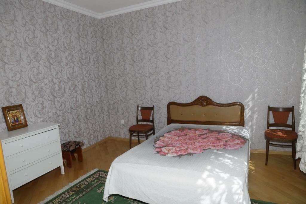 Nana'S Apartment Kutaiszi Kültér fotó